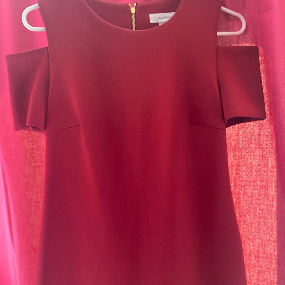 EUC Cold Shoulder Calvin Klein Scuba dress, Sz 8